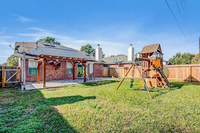 Building Photo - 19310 Wading River Dr