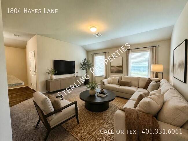 Building Photo - 1804 Hayes Ln