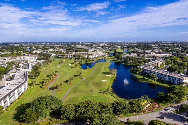 Building Photo - 2505 Antigua Terrace