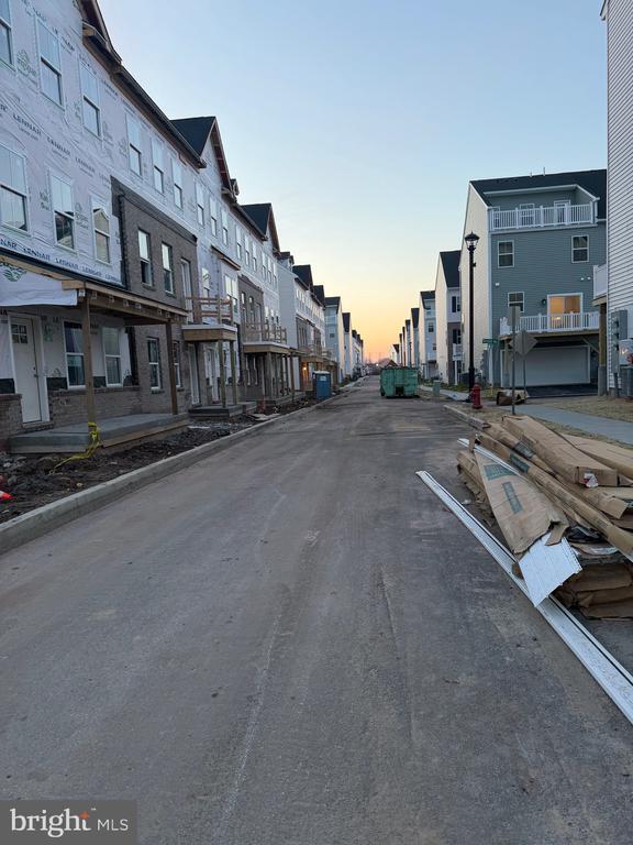 Primary Photo - 33 Anderson Dr