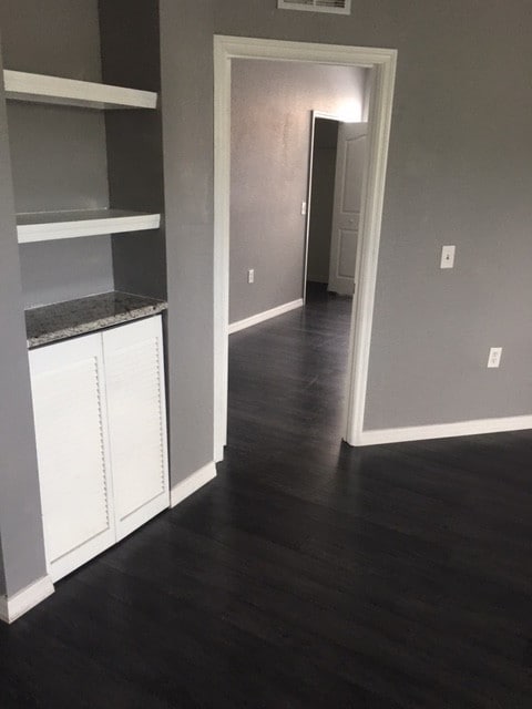 Building Photo - 6149 Metrowest Blvd