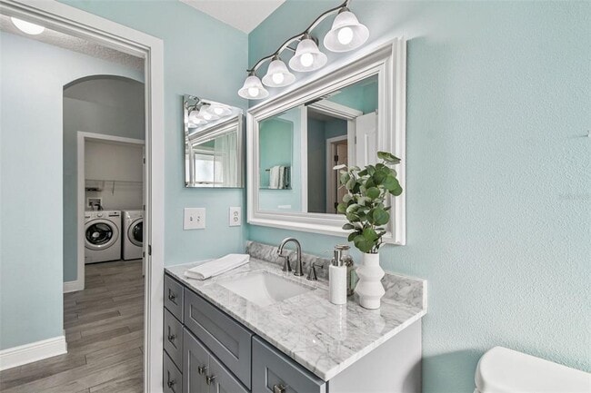 Building Photo - 13401 Fawn Springs Dr