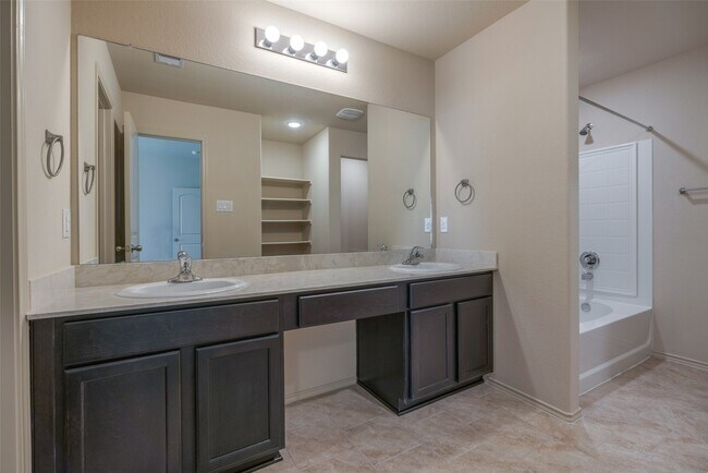 Building Photo - 23603 Umbrella Pine Dr
