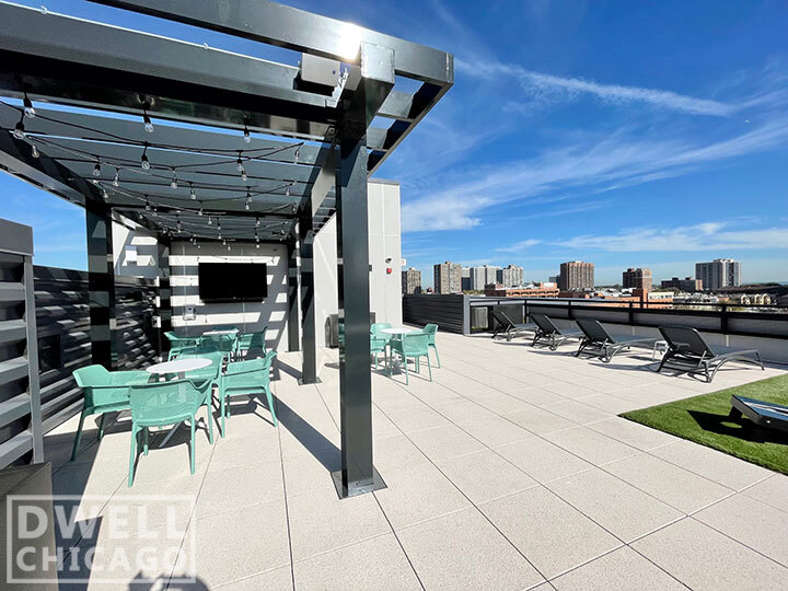 Building Photo - 911 W Dakin St