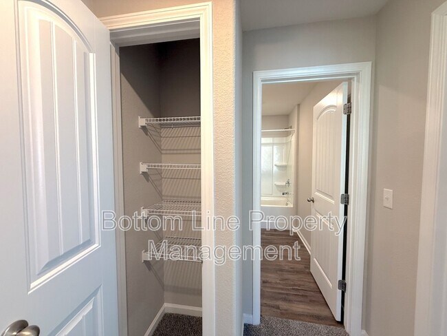 Building Photo - 9132 Creedmore Hills Dr