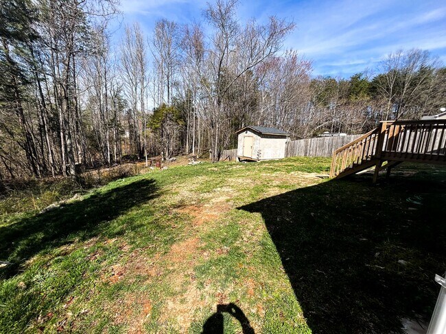 Building Photo - 3225 Ridgewood Pl Dr