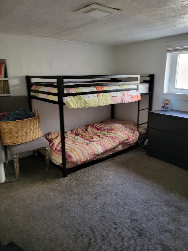 Building Photo - 355 E 500 N