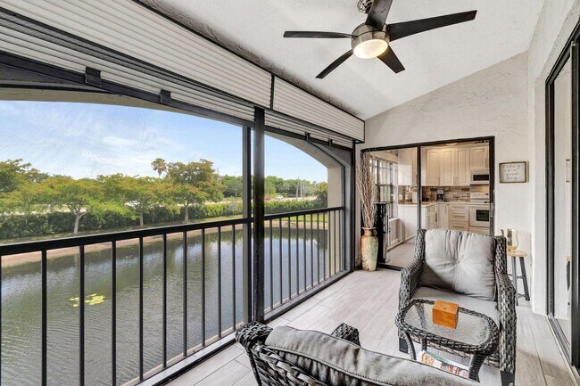 Building Photo - 8320 Waterline Dr
