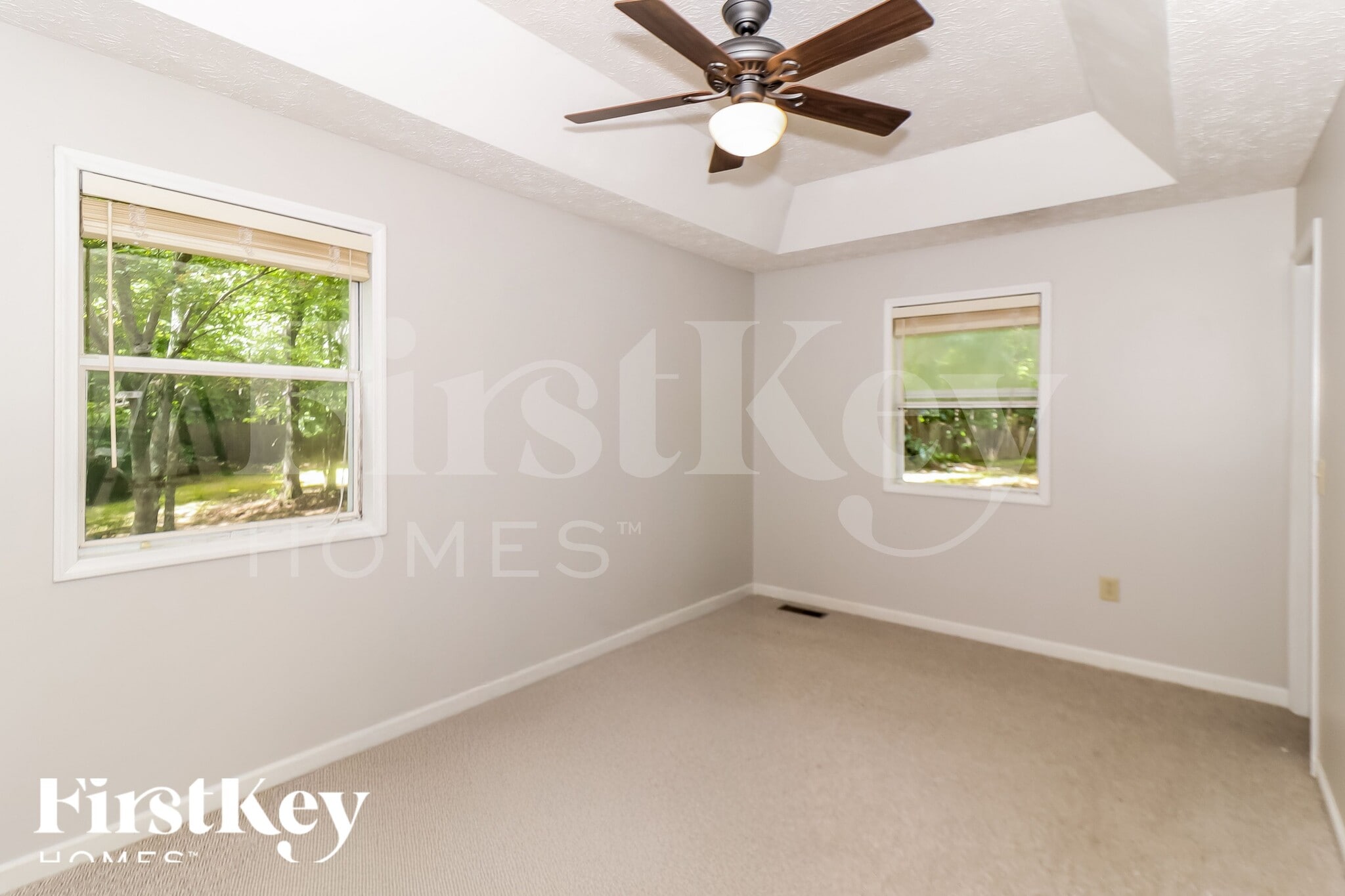 Building Photo - 115 River Trace Dr