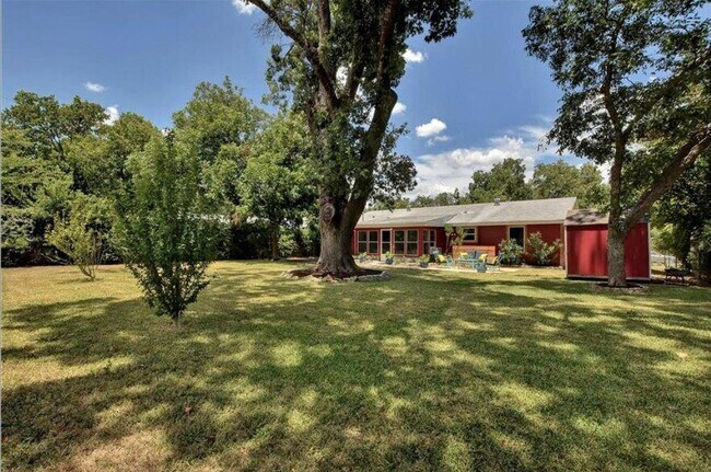 Building Photo - 1517 Weyford Dr
