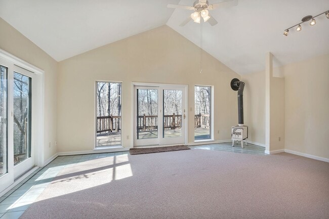 Building Photo - 1292 Timberbranch Ct