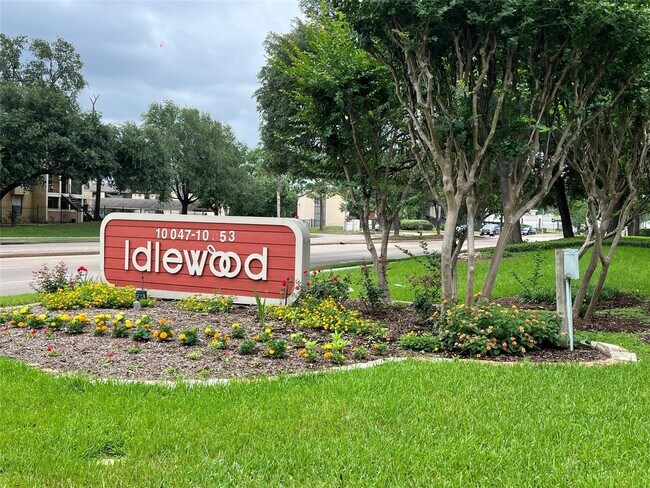 Primary Photo - 10053 Westpark Dr
