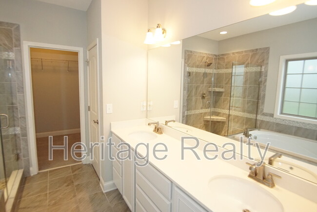 Building Photo - 2050 Gusty Wind Ln