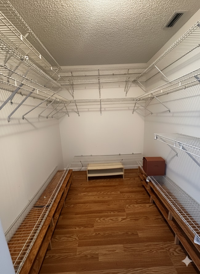 Building Photo - Active 55+ Living in On Top of the World – 2BR/2BA Villa with Resort-Style Amenities!