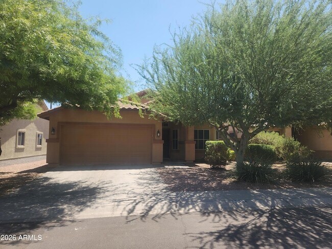 Building Photo - 5511 S 15th Way