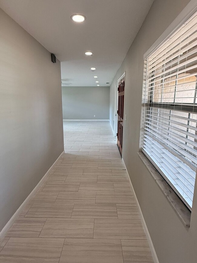 Building Photo - Remodeled Home in Longwood