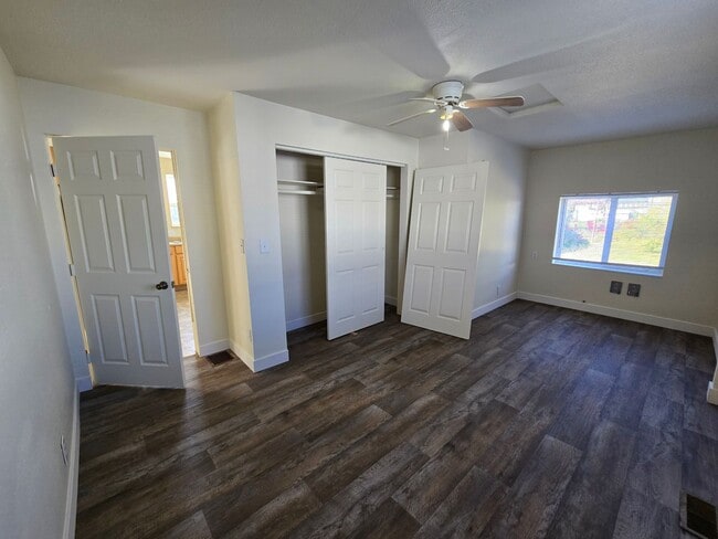 Building Photo - Northside Spokane! Available Now! Move In ...