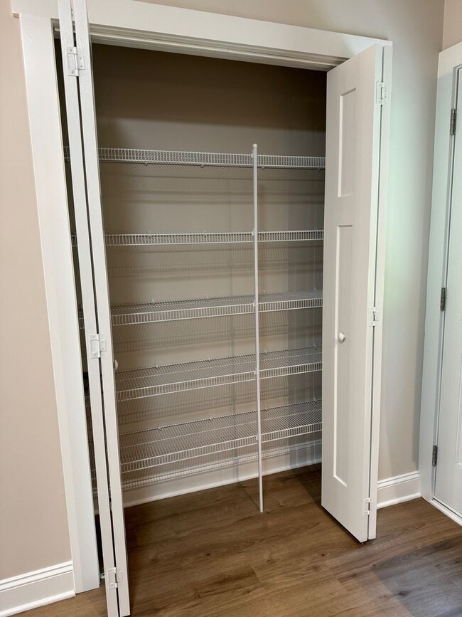 Building Photo - West AVL - Modern, 2-Bedroom Townhome