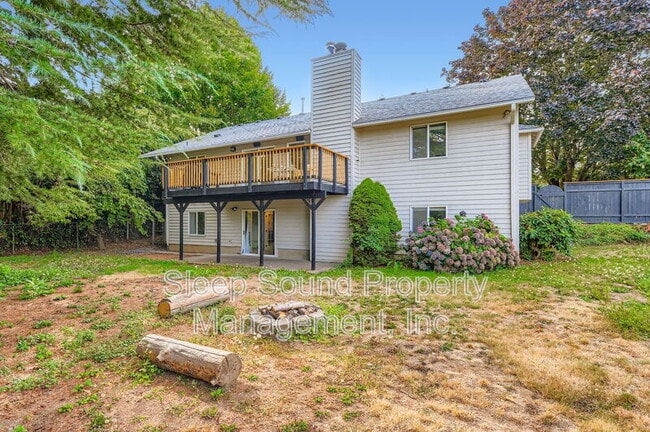 Building Photo - 4817 NE Holman St