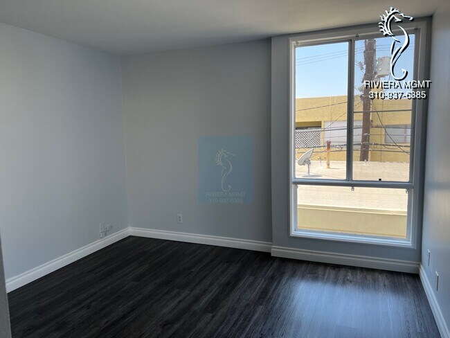 Building Photo - 11857 Texas Ave