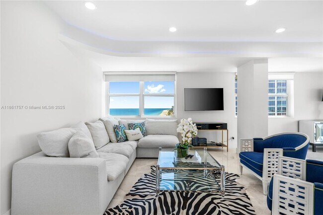 Building Photo - 209 N Fort Lauderdale Beach Blvd
