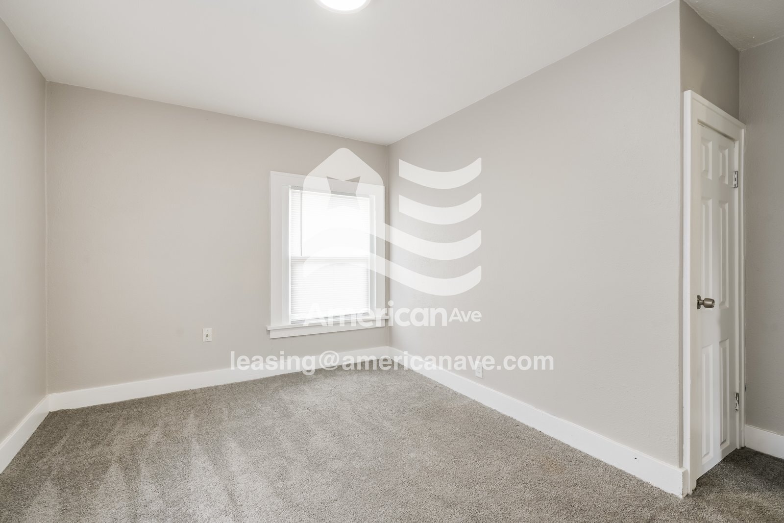 Building Photo - 522 E 3rd St