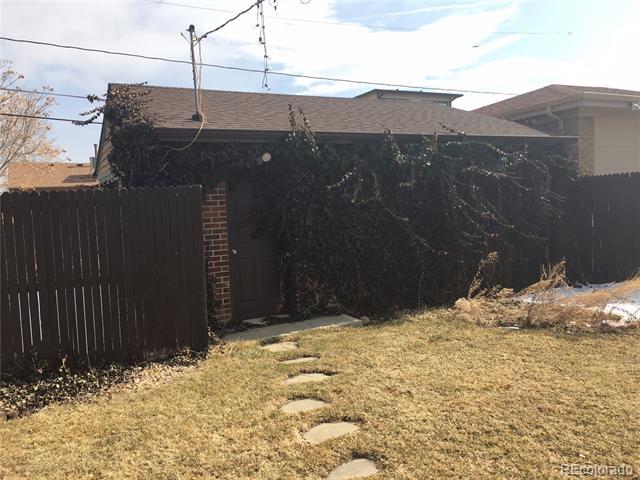 Building Photo - 1555 Vrain St