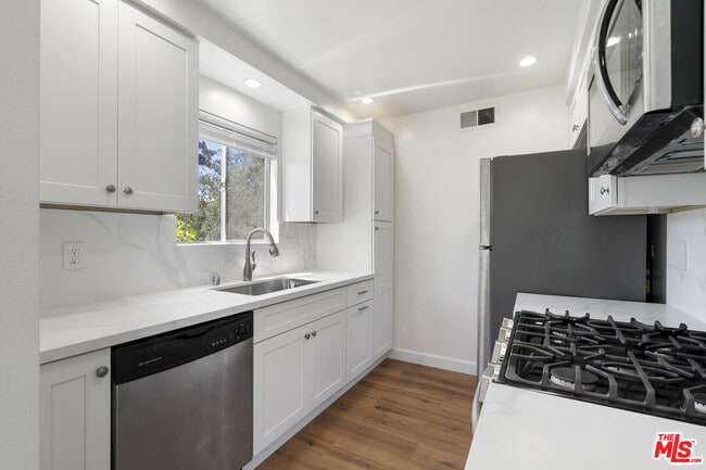 Building Photo - 4238 Whitsett Ave