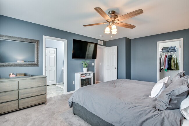 Building Photo - 217 Kristen St