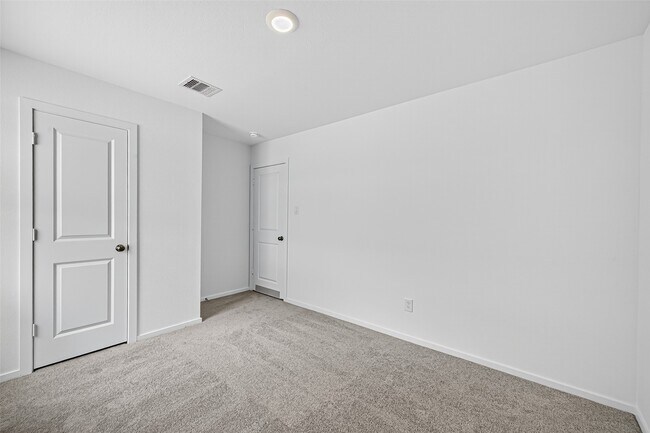 Building Photo - 5211 Esperanza