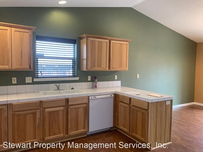 Building Photo - 3 br, 2 bath House - 7229 Ruth Drive