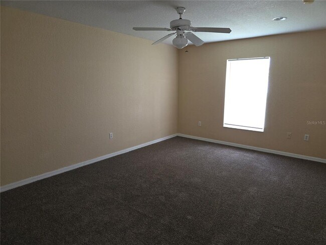 Building Photo - 8 Sawfish Ct