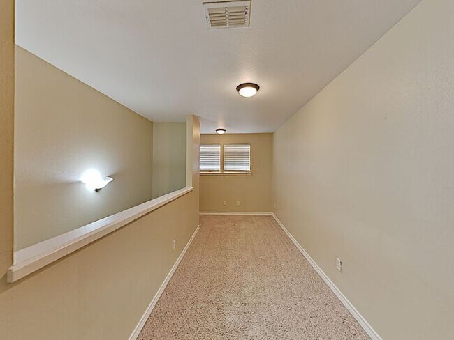 Building Photo - *No Application Fee*