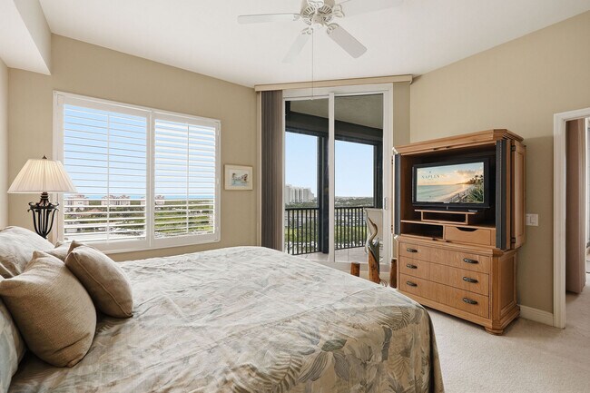 Building Photo - 420 Cove Tower Dr