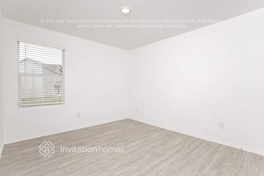 Building Photo - 181 Parish Ln
