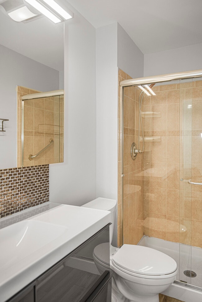 Building Photo - 1168 Middlebury Ln