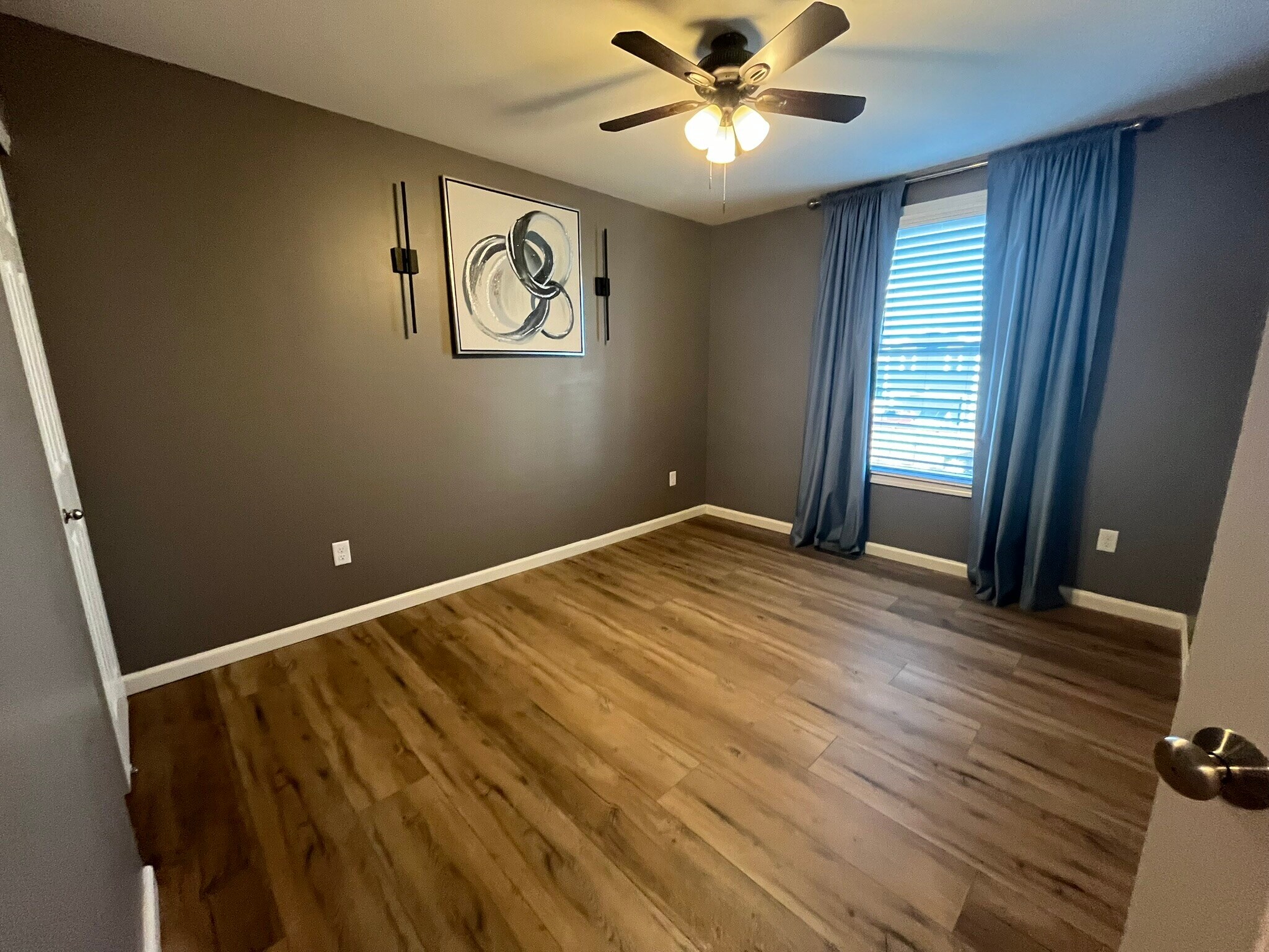 Building Photo - 1064 Dyess Way