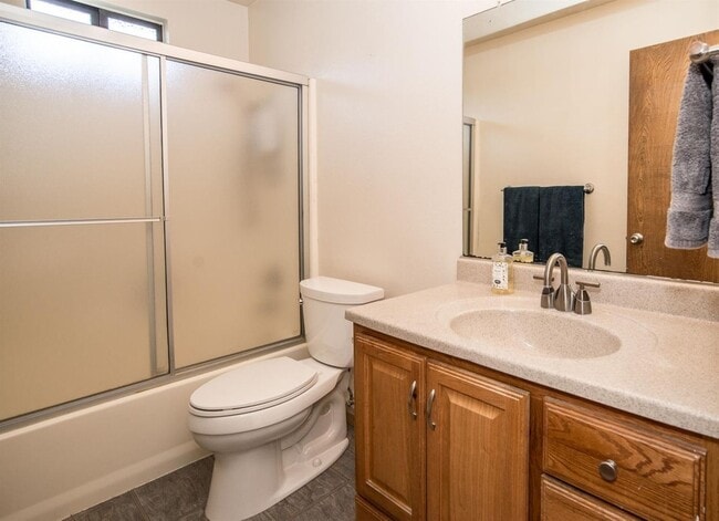 Building Photo - Southwest Woodland Home For Rent