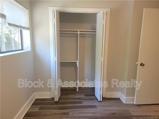 Building Photo - 304 Wheel Hollow Trail