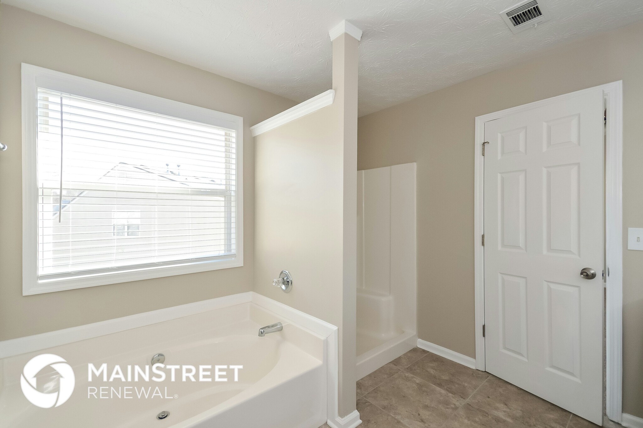 Building Photo - 581 Pondweed Dr