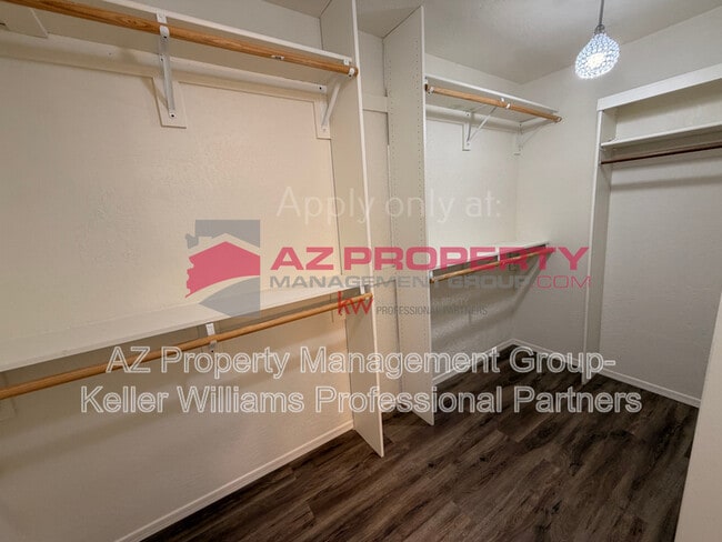 Building Photo - 12817 N 1st St