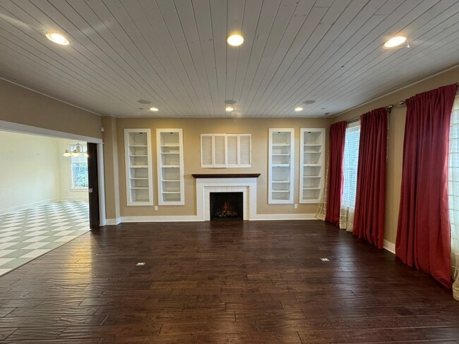 Building Photo - 9504 Purple Sage Rd