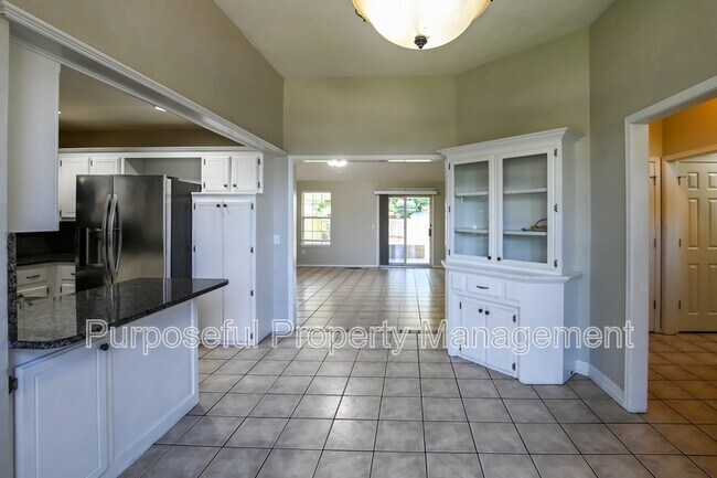 Building Photo - 1121 SW 99th Terrace