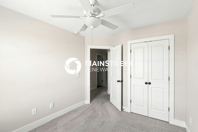 Building Photo - 3 Bedroom Pet-Friendly Home in Gallatin, TN with Main Street Renewal