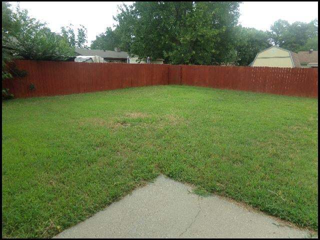 Building Photo - 13 Pheasant Run Dr