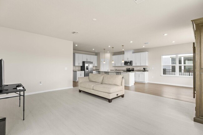 Building Photo - 12291 SW Forli Wy