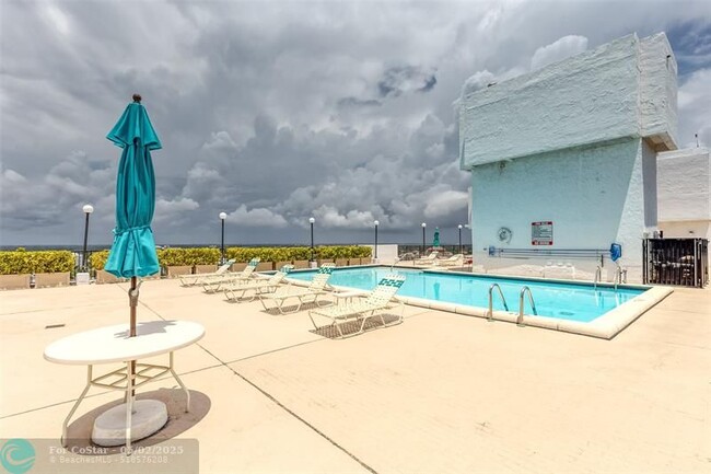 Building Photo - 936 Intracoastal Dr