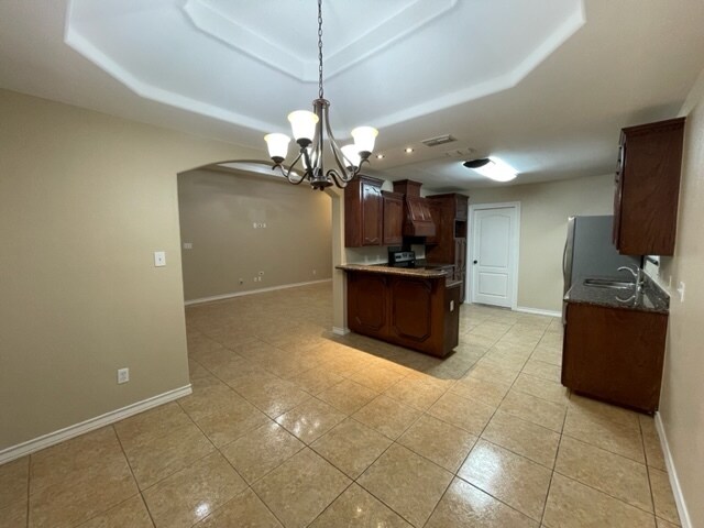 Building Photo - 3303 W Solera Rd