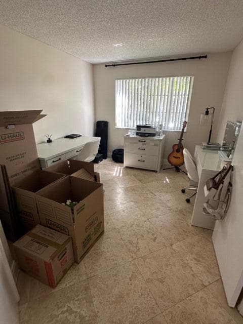 Building Photo - 160 Yacht Club Way