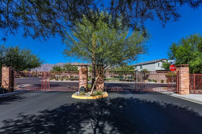 Building Photo - 4 Bedroom, with loft, North Las Vegas Home...